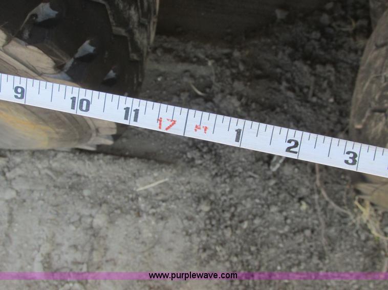 image for item A8821 1985 Ford LT8000 dump truck