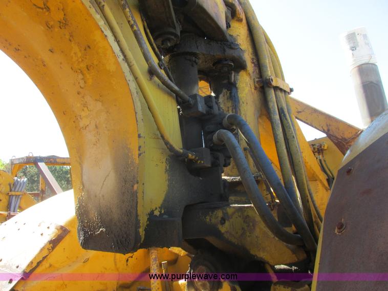 image for item A8824 1967 Caterpillar 631B conventional scraper