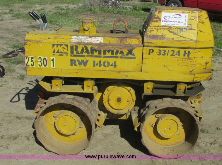 image for item A8830 1995 Rammax RW1404 double drum vibratory trench compactor