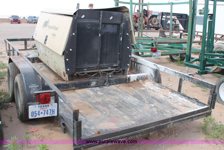 image for item AO9534 Ingersoll Rand air compressor