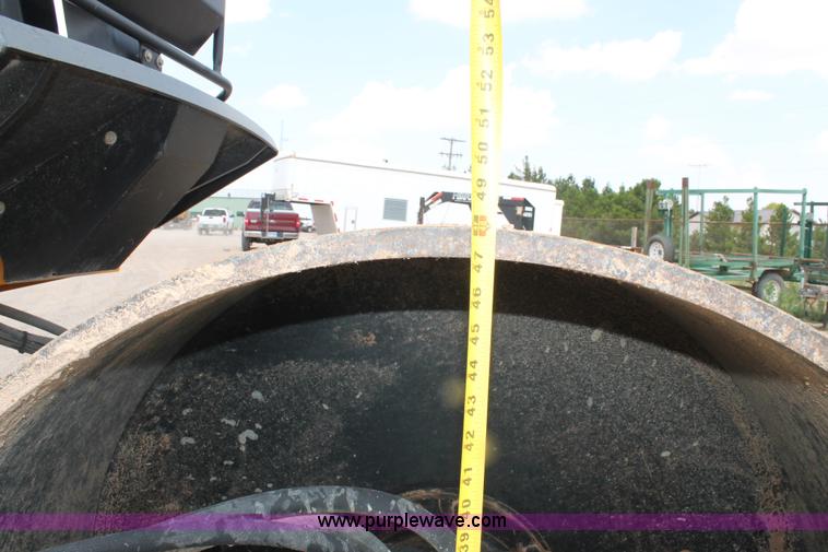 image for item AO9536 2006 JCB VM75D smooth drum roller