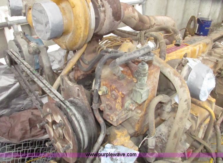 image for item AV9194 Engine and transmission