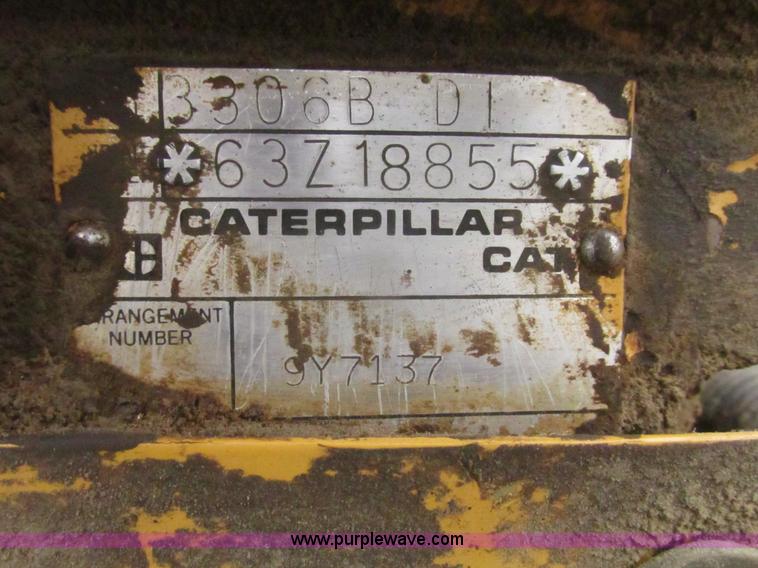 image for item AV9194 Engine and transmission