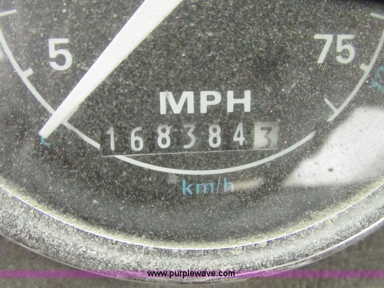 image for item AV9194 Engine and transmission