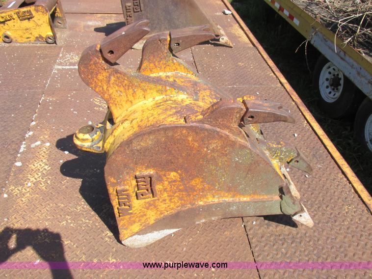 image for item AW9683 Wayne Roy backhoe buckets