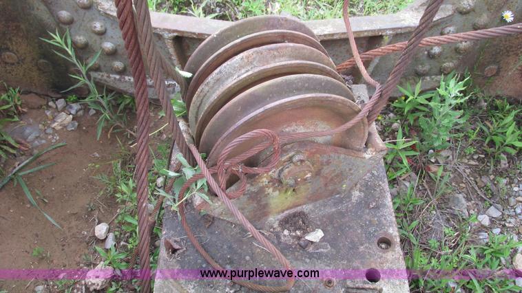 image for item AY9859 Williams HC30 bucket