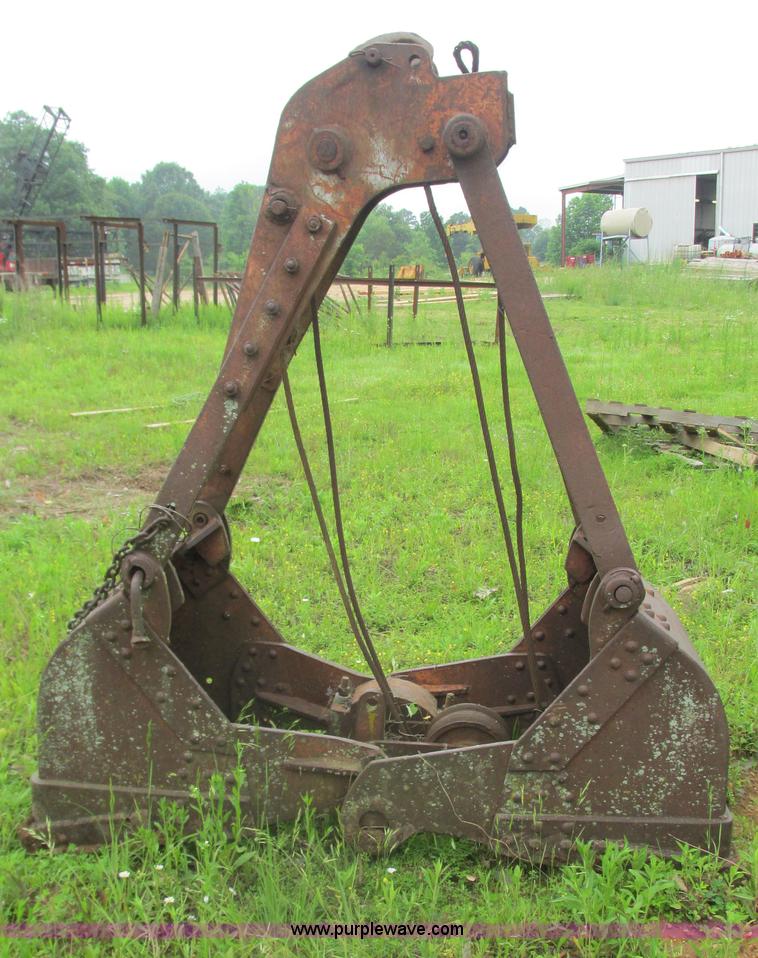 image for item AY9860 Bucket