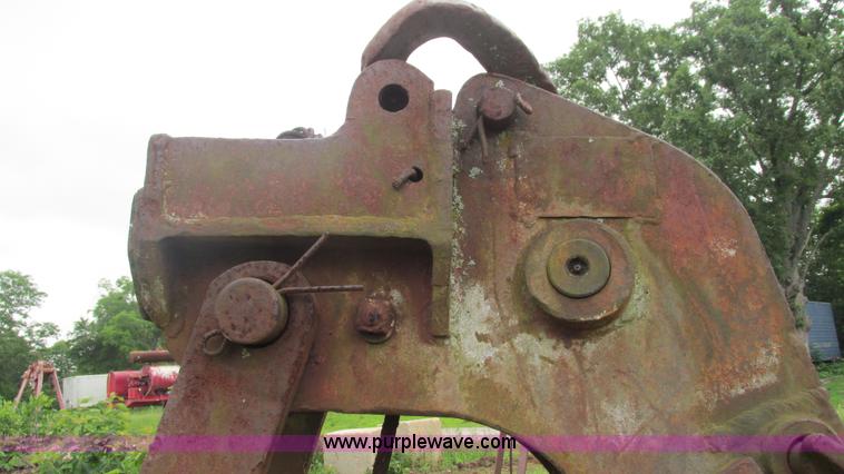 image for item AY9860 Bucket