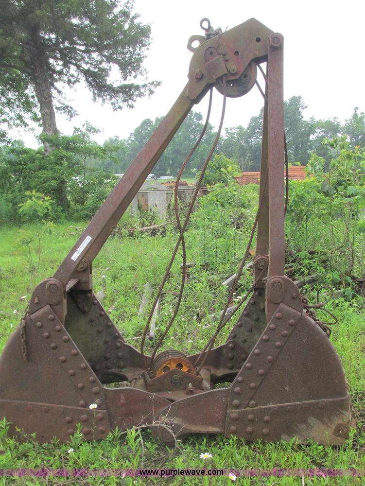 image for item AY9861 Owen 4140 bucket