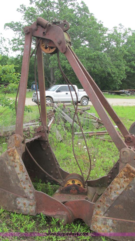 image for item AY9861 Owen 4140 bucket