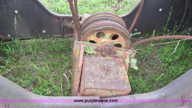 image for item AY9862 PMCO 152 bucket