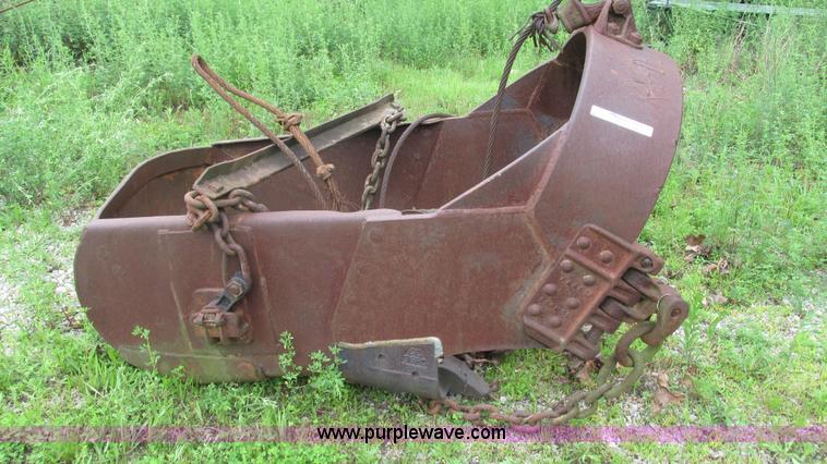 image for item AY9863 Page drag line bucket