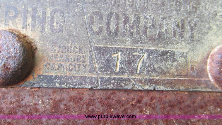 image for item AY9863 Page drag line bucket