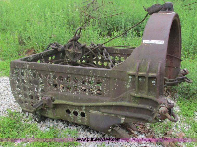 image for item AY9865 Westland drag line bucket