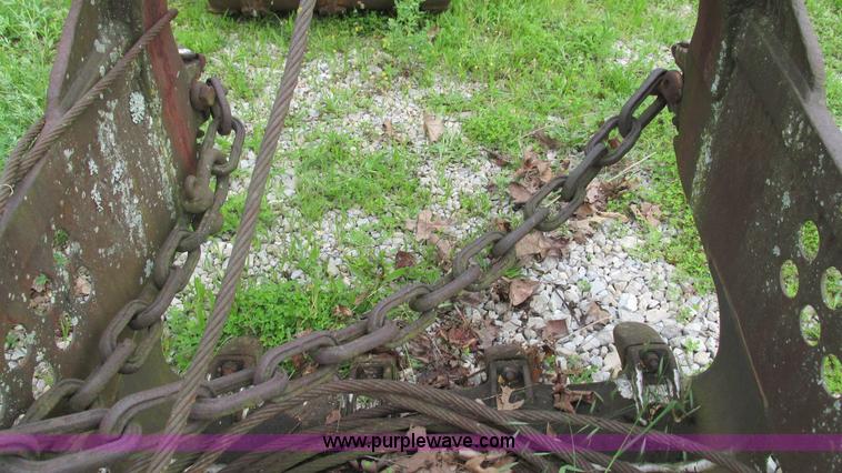 image for item AY9865 Westland drag line bucket