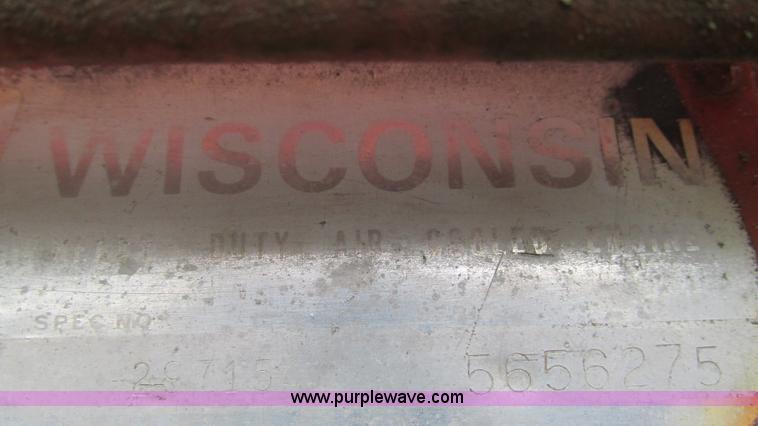 image for item AY9866 Ditch Witch R30 trencher