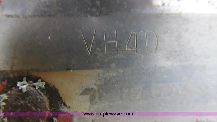 image for item AY9866 Ditch Witch R30 trencher