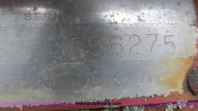 image for item AY9866 Ditch Witch R30 trencher