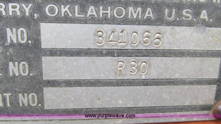 image for item AY9866 Ditch Witch R30 trencher