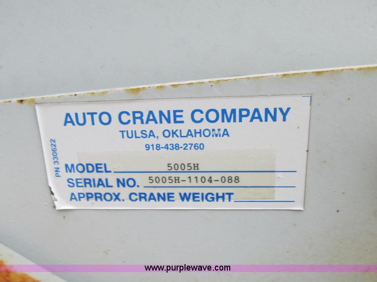 image for item B2954 2005 International DuraStar 4300 service truck