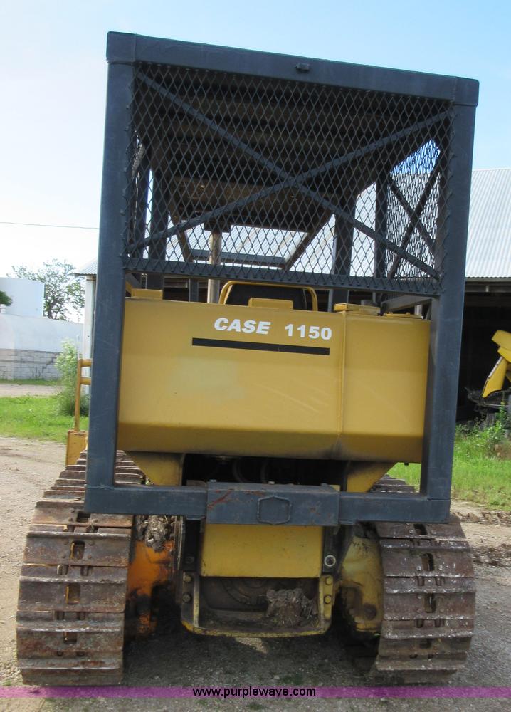 image for item D2453 1968 Case 1150 dozer