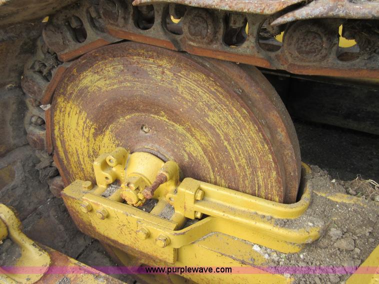 image for item D2453 1968 Case 1150 dozer