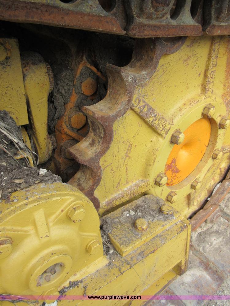 image for item D2453 1968 Case 1150 dozer