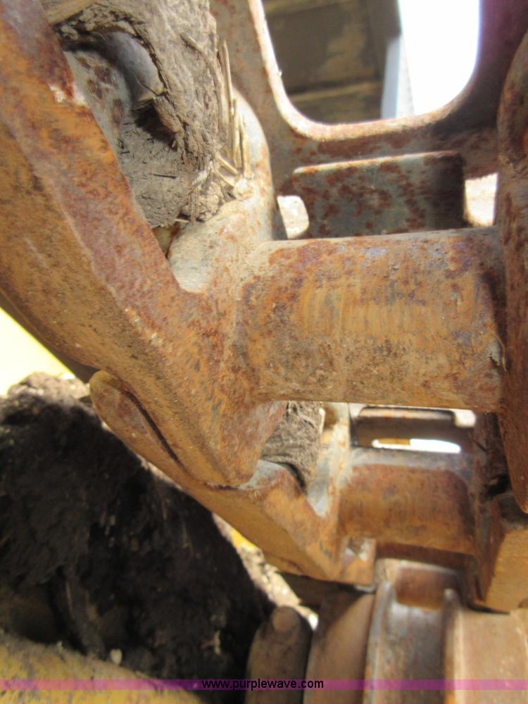 image for item D2453 1968 Case 1150 dozer