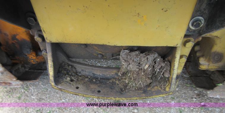 image for item D2453 1968 Case 1150 dozer