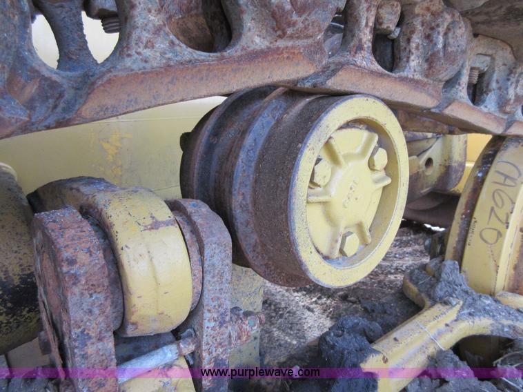 image for item D2453 1968 Case 1150 dozer