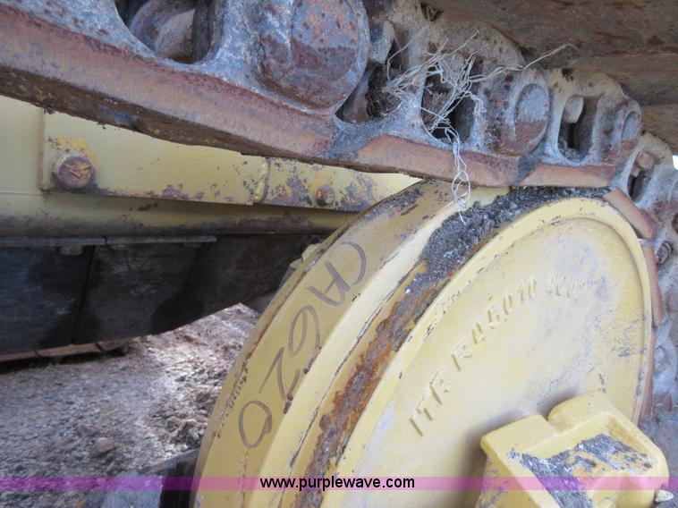 image for item D2453 1968 Case 1150 dozer