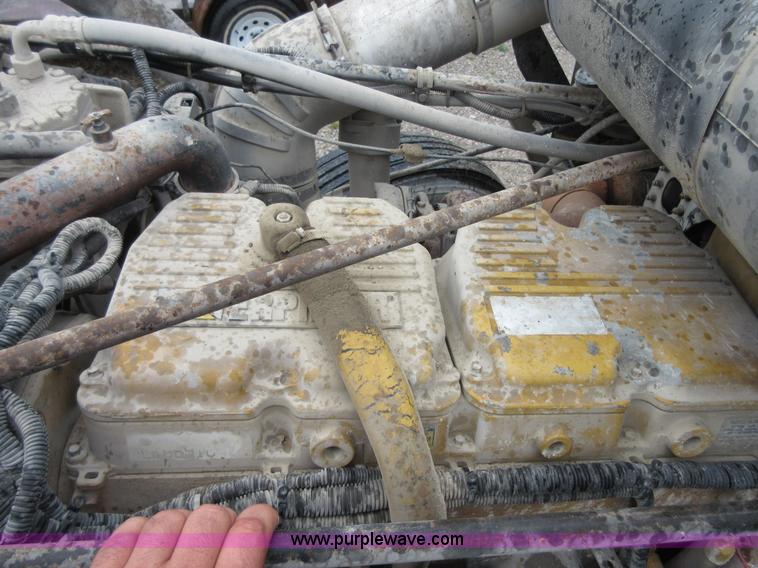 image for item D2466 1996 Freightliner FLD dump truck