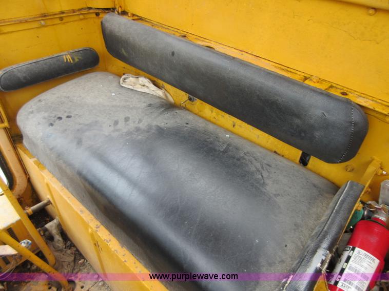 image for item D2467 1971 Caterpillar 112F rigid frame motor grader