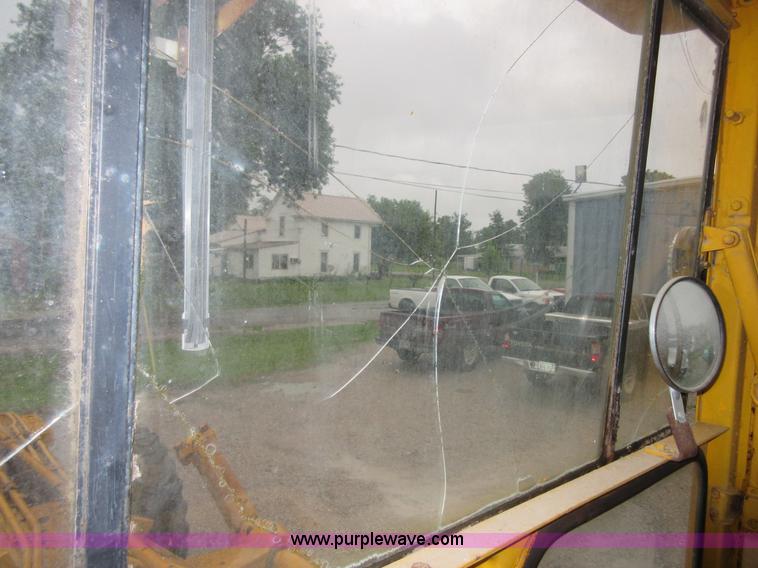 image for item D2467 1971 Caterpillar 112F rigid frame motor grader