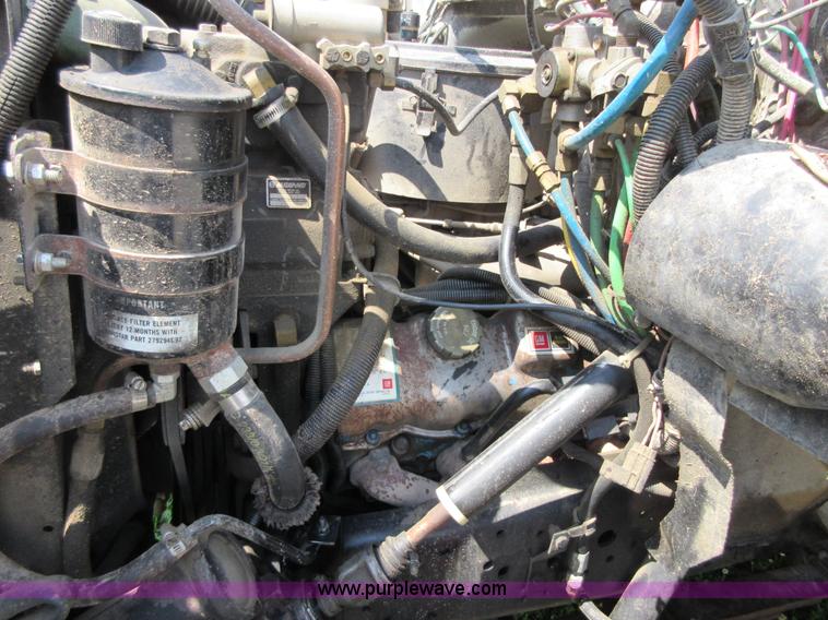 image for item D2473 1990 GMC TopKick 7000 service truck