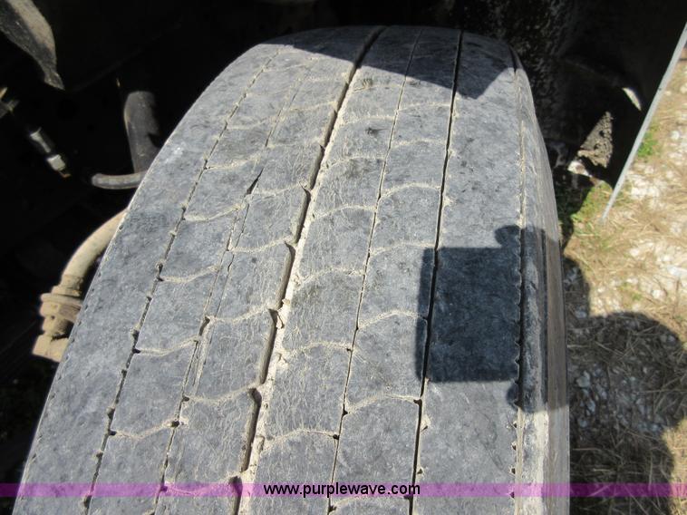 image for item D2473 1990 GMC TopKick 7000 service truck