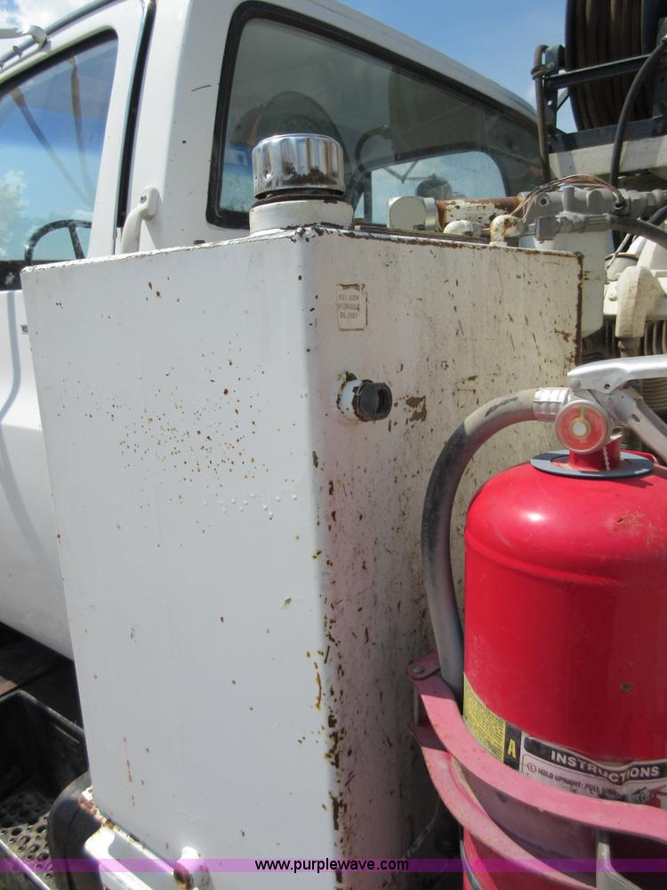 image for item D2473 1990 GMC TopKick 7000 service truck