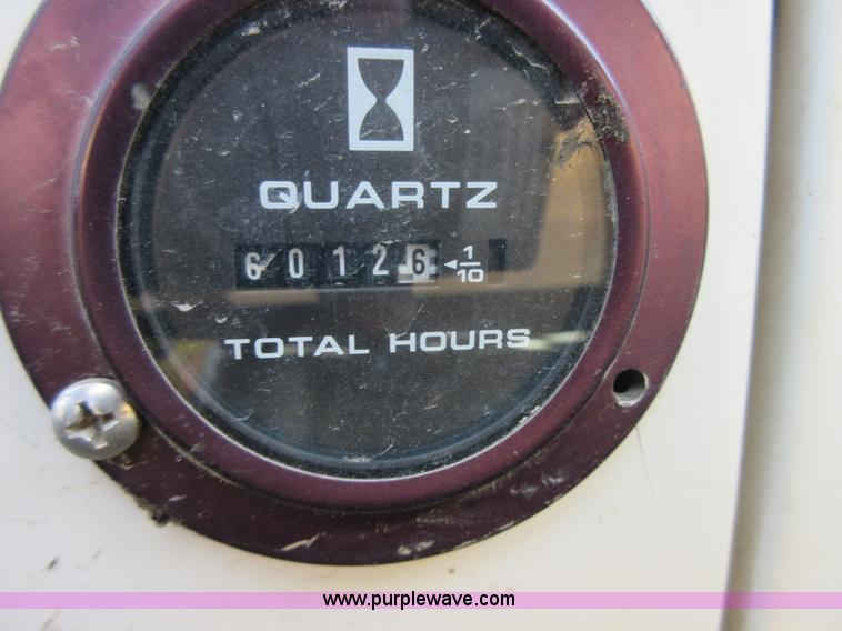 image for item D2473 1990 GMC TopKick 7000 service truck