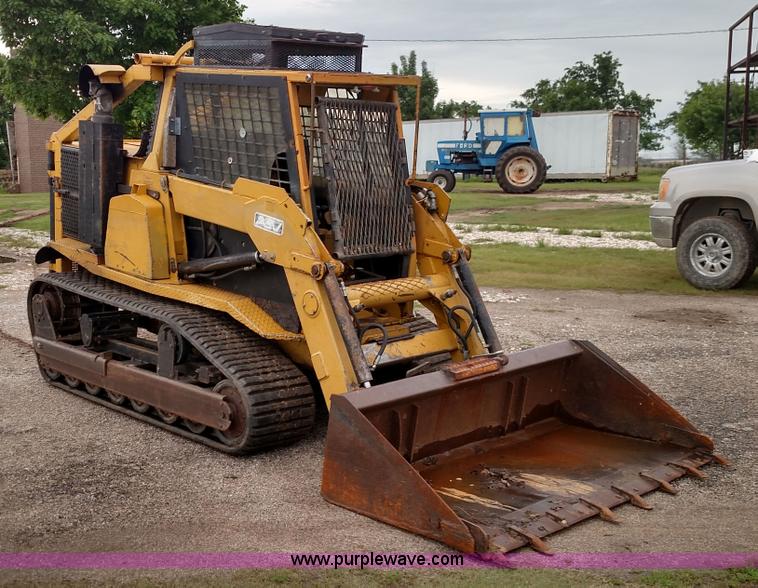 image for item F7824 ASV 4520 skid steer