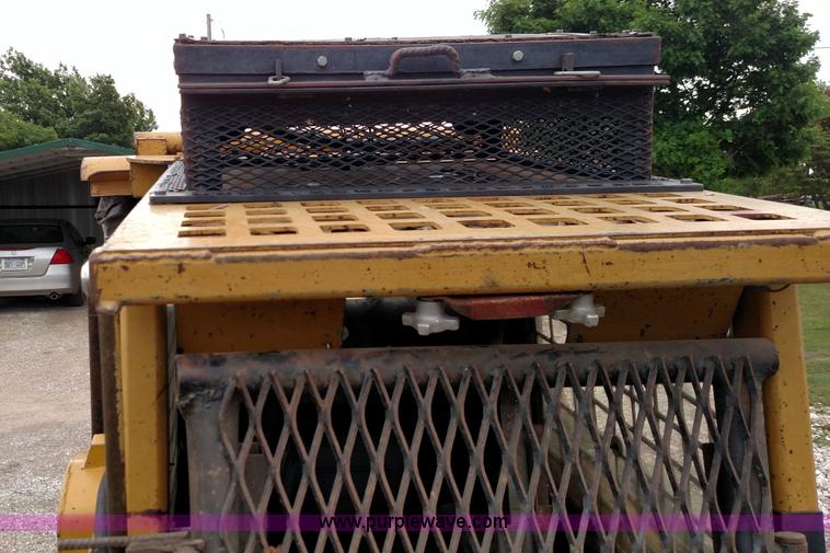 image for item F7824 ASV 4520 skid steer