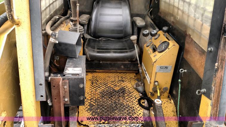 image for item F7824 ASV 4520 skid steer