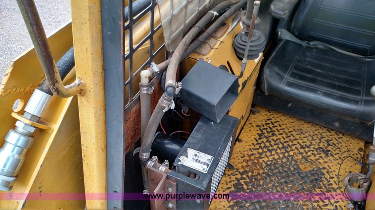 image for item F7824 ASV 4520 skid steer