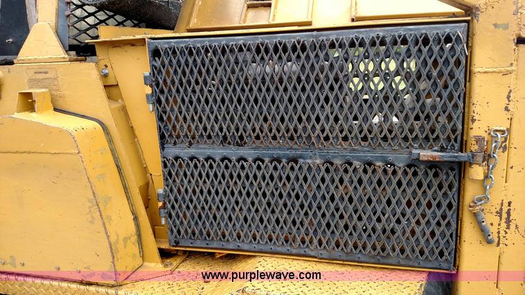 image for item F7824 ASV 4520 skid steer