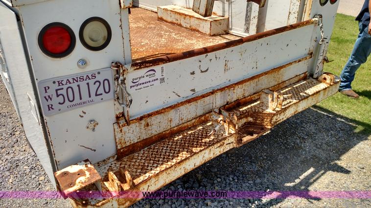 image for item F7825 1984 Ford F350 utility truck