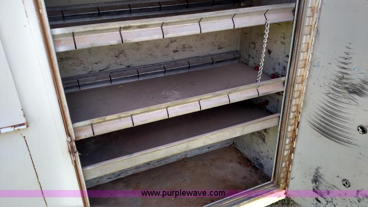 image for item F7825 1984 Ford F350 utility truck