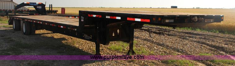 image for item F7838 2014 Maurer drop deck trailer