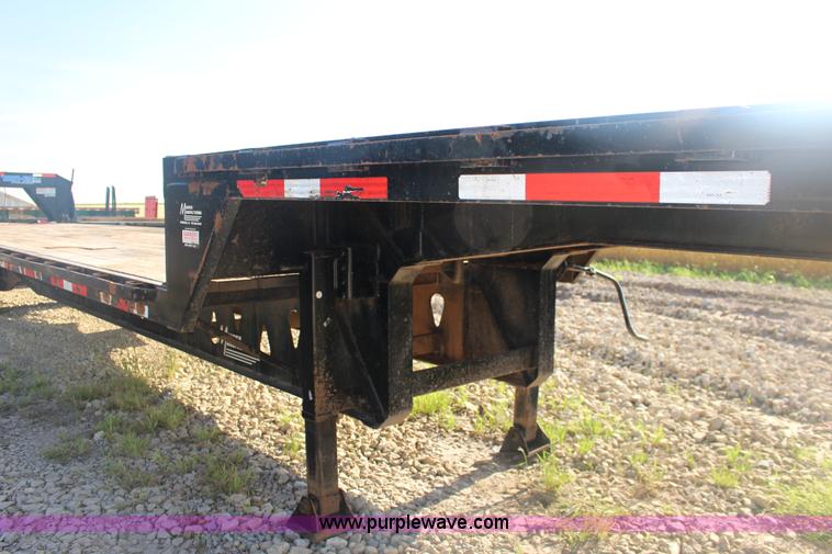 image for item F7838 2014 Maurer drop deck trailer