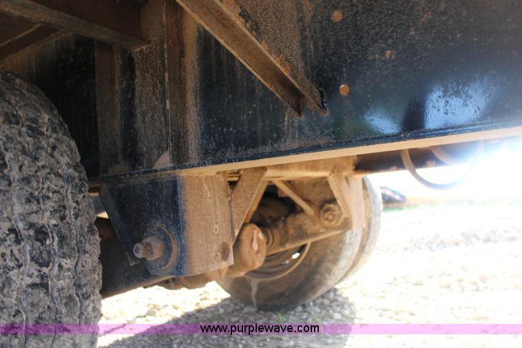 image for item F7838 2014 Maurer drop deck trailer