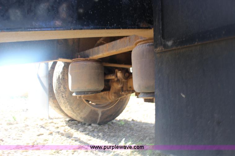 image for item F7838 2014 Maurer drop deck trailer