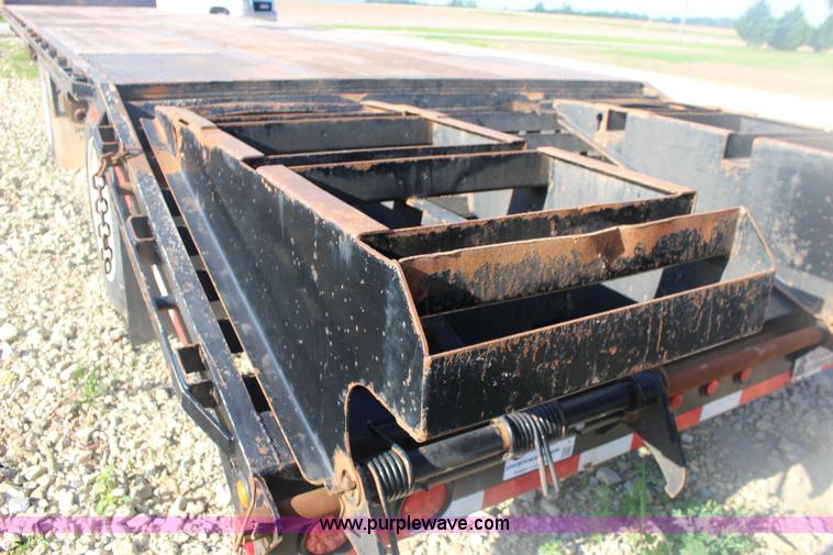 image for item F7838 2014 Maurer drop deck trailer